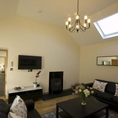 Dollar Harviestoun Houseヴィラ エクステリア 写真
