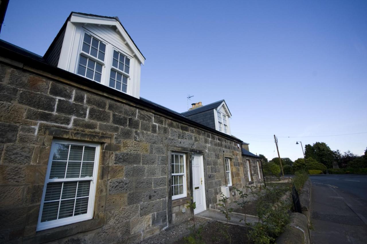 Dollar Harviestoun Houseヴィラ エクステリア 写真